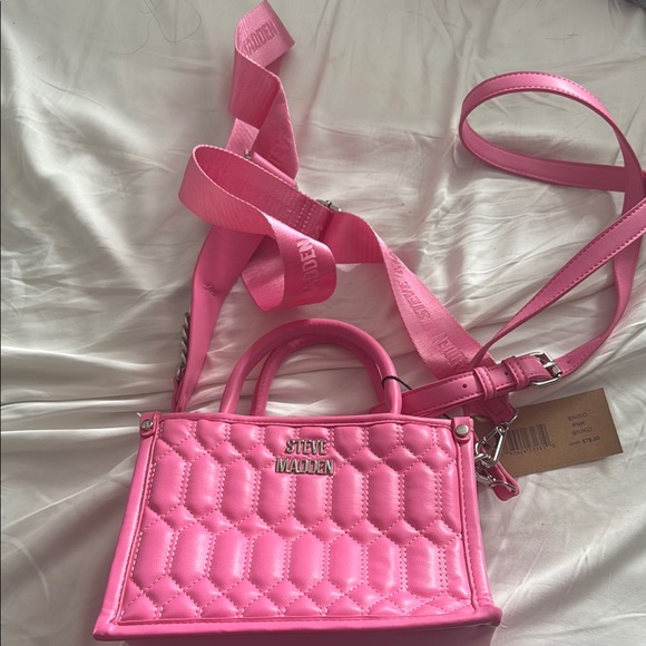 Steve Madden - Picture 2 of 4